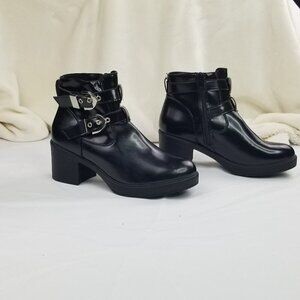 Truffle Collection Women's Black Ankle Boots Sz 39